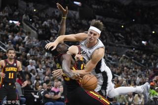 球员都必须 球员都必须