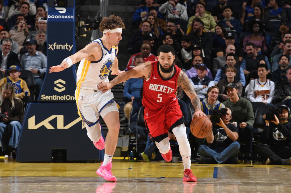 当孙颖莎站 当孙颖莎站